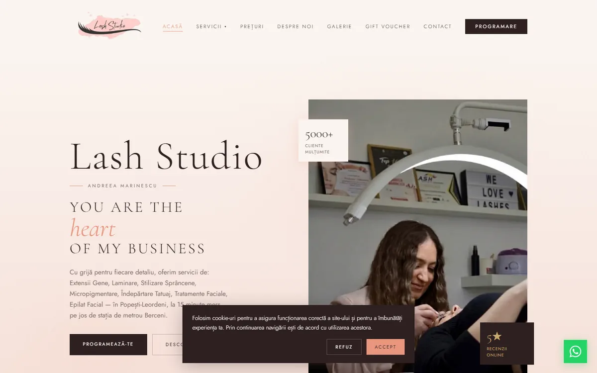 Homepage lashstudio.ro — hero cu Andreea Marinescu